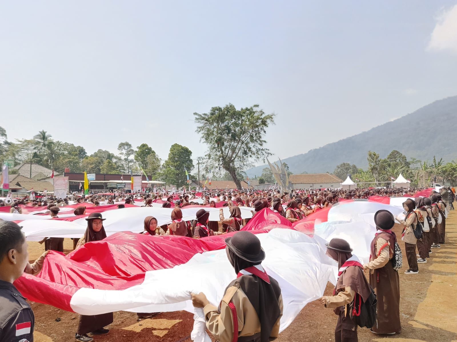 Peringati Hari Kesaktian Pancasila Penggiat Budaya Gelar Kirab Merah