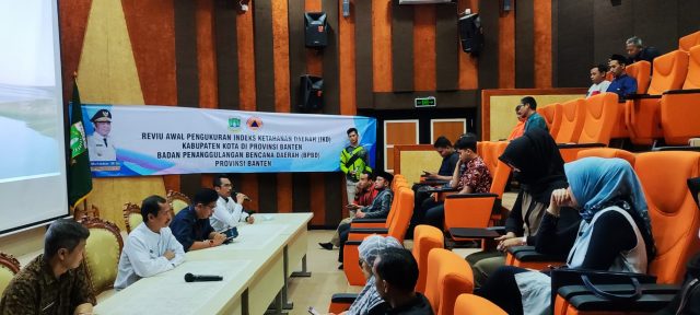 Badan Penanggulangan Bencana Daerah (BPBD) Provinsi Banten mereview awal pengukuran Indeks Ketahanan Daerah (IKD) Kabupaten dan Kota di Provinsi Banten.